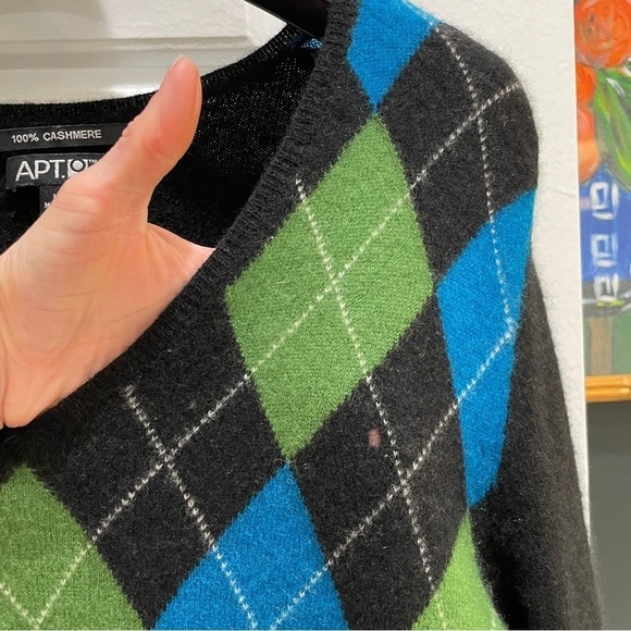 Apt. 9 Cashmere Argyle V-Neck Sweater - Picture 5 of 10
